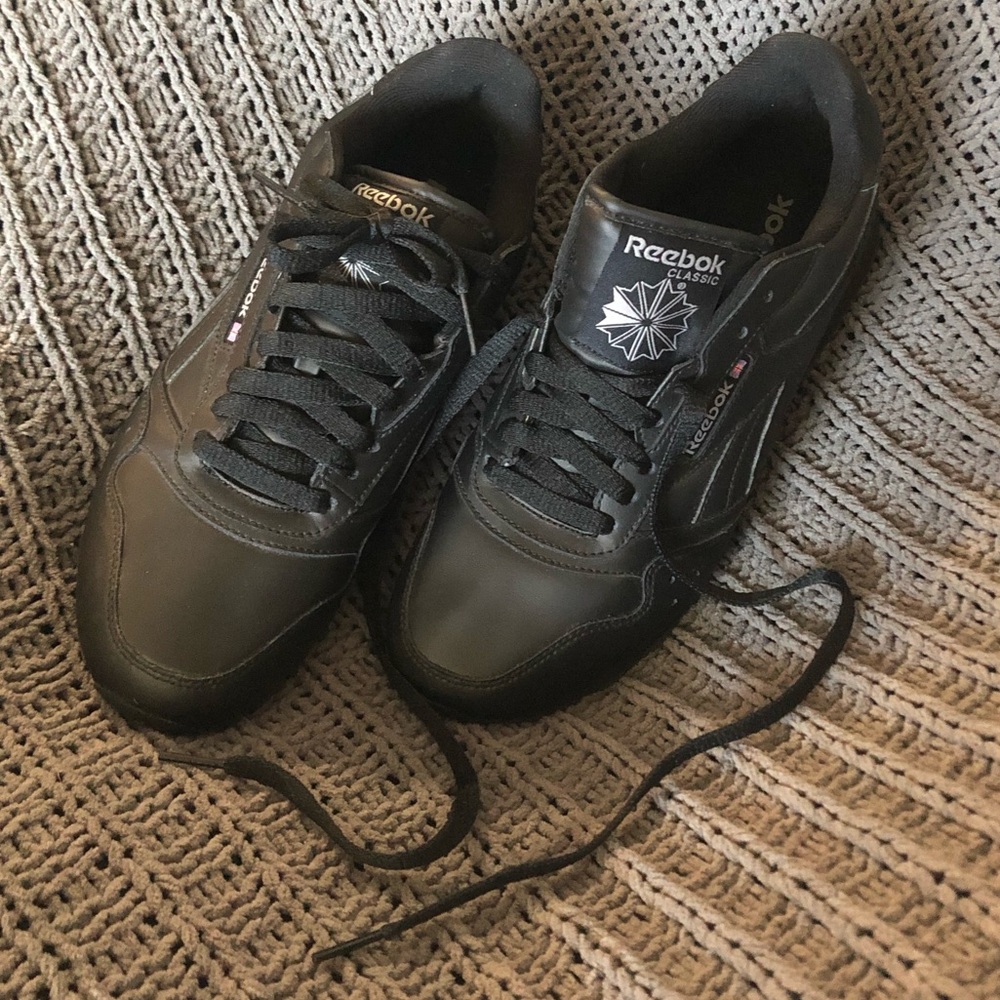 Women’s Reebok Classic Leather Jog Sneakers